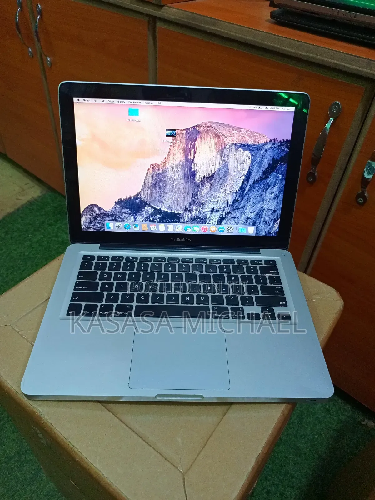 Laptop Apple MacBook 2012 8GB Intel Core I5 HDD 500GB