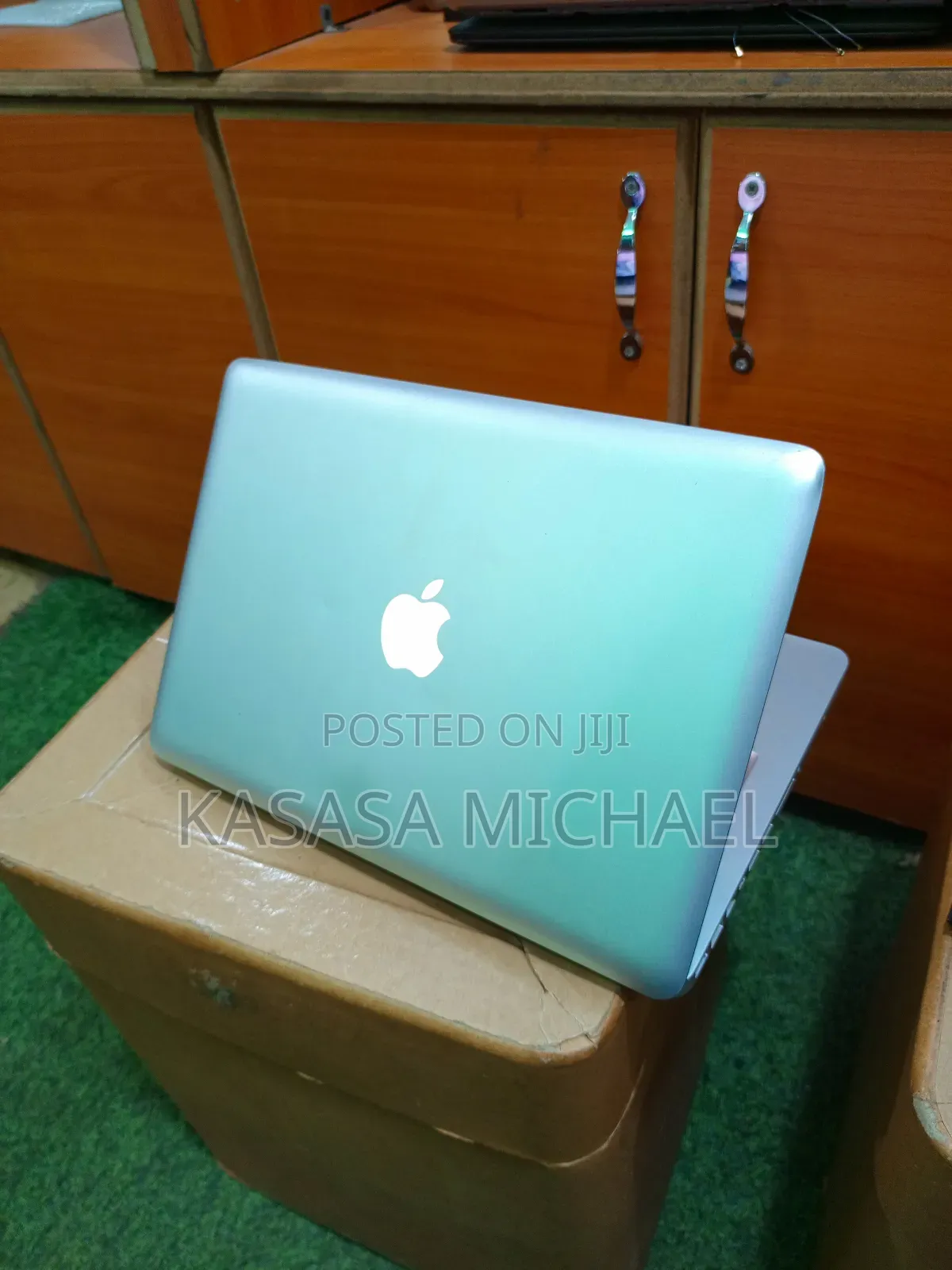 Laptop Apple MacBook 2012 8GB Intel Core I5 HDD 500GB