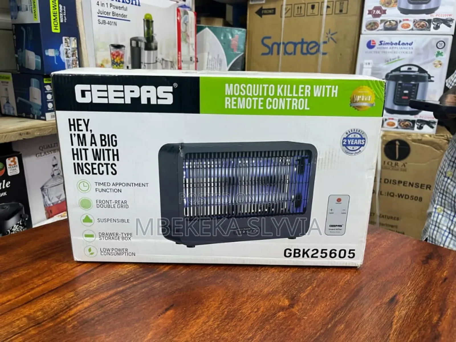 Geepas Mosquito and Bug Killer With Remote