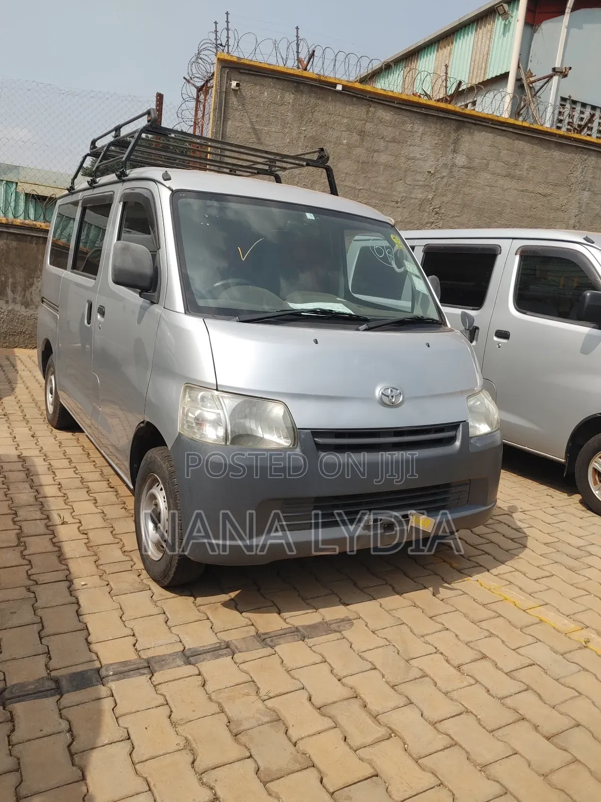 Toyota TownAce 2011 Silver