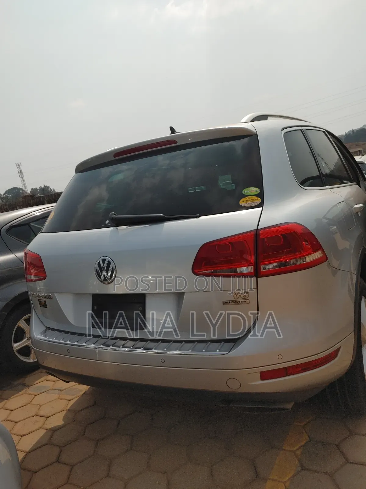 Volkswagen Touareg 2012 Silver