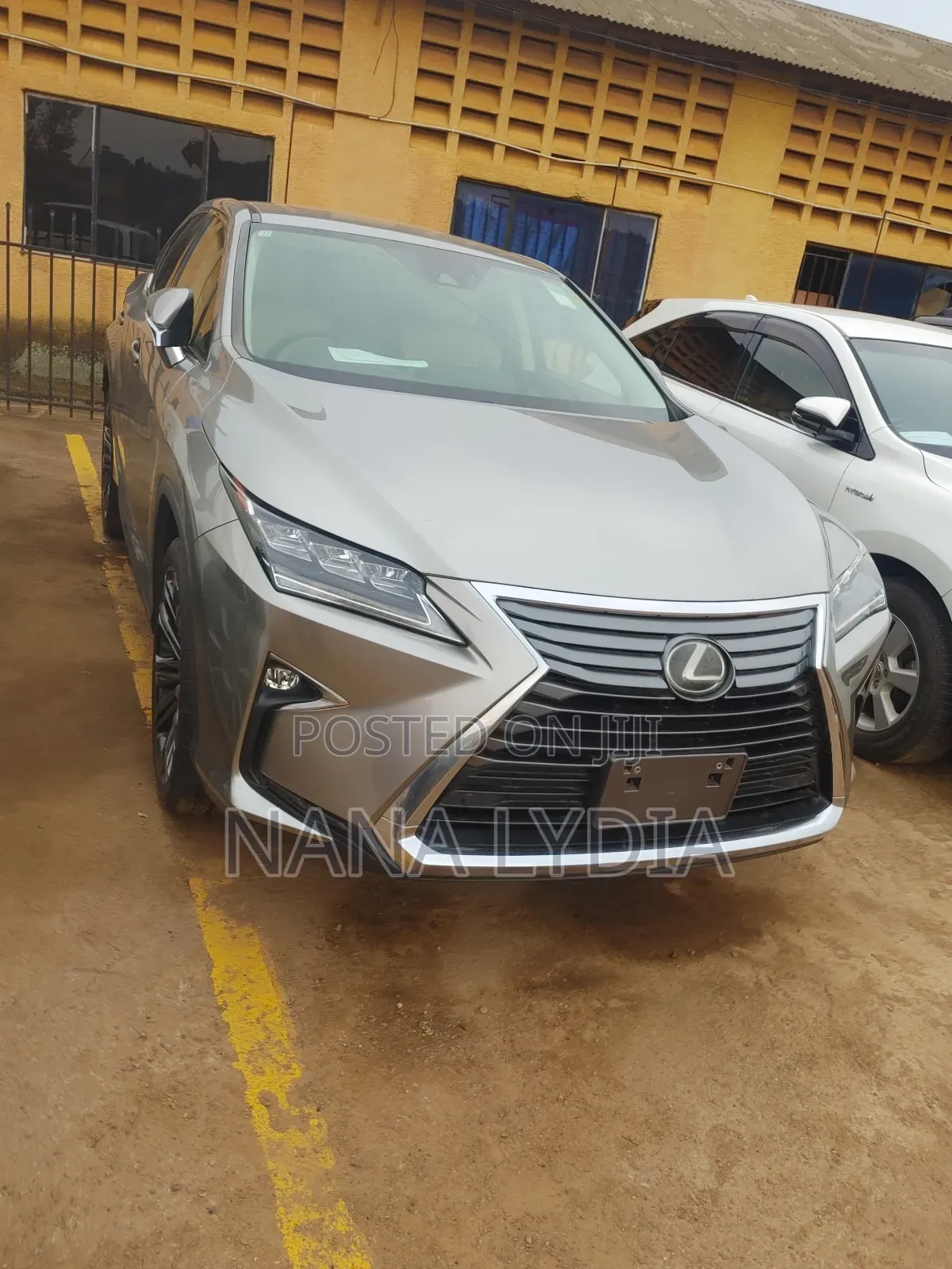 Lexus RX 200 2016 Brown