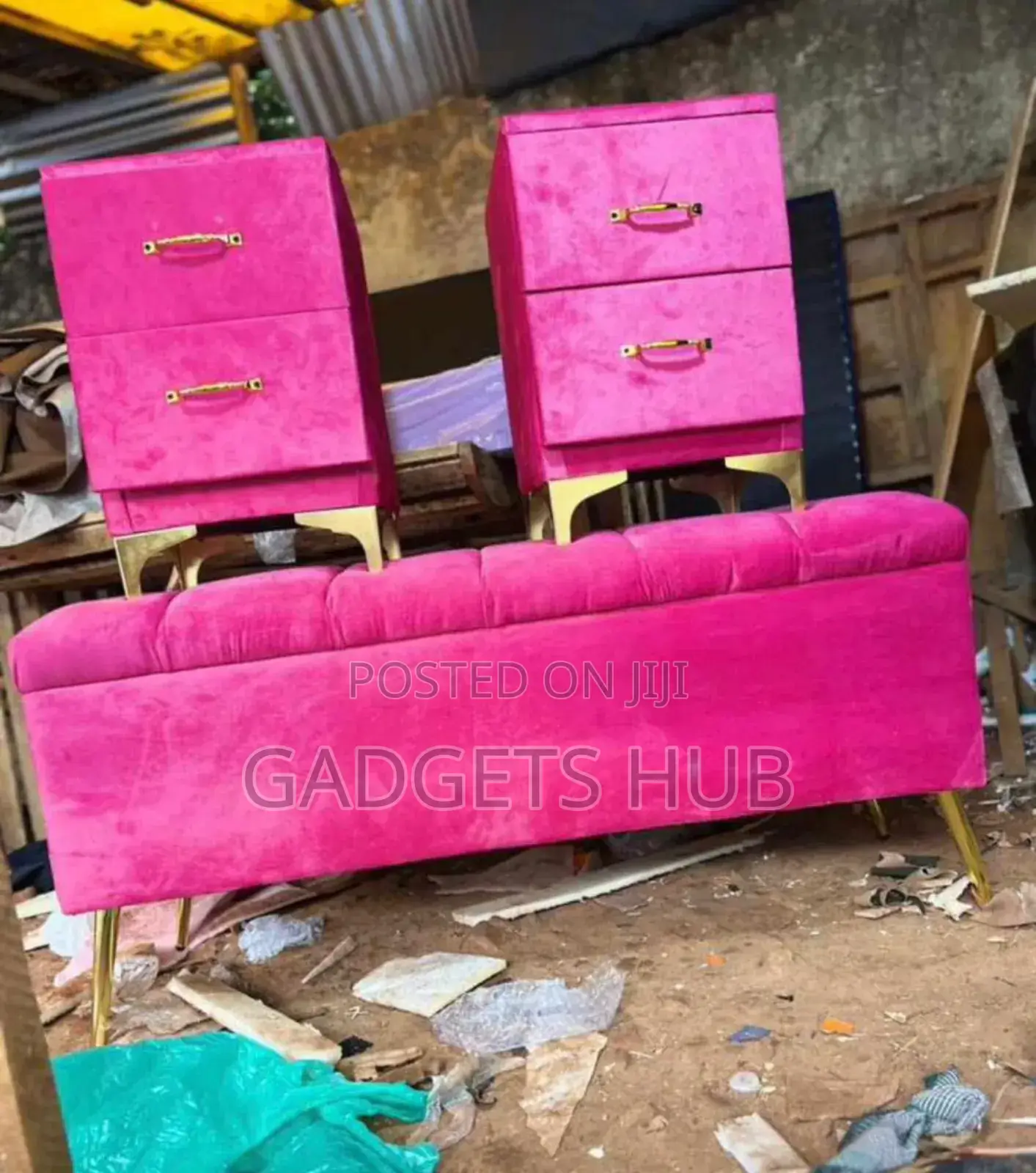 Bench Bed Side Drawers Velvet Fabric
And Gold Metal Base