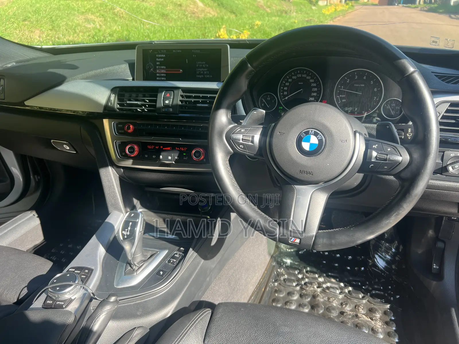 BMW 320i 2014 Silver