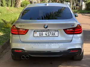 BMW 320i 2014 Silver