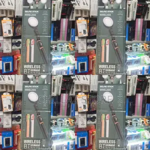 Wireless Live Broadcast Bt Selfie Stick.