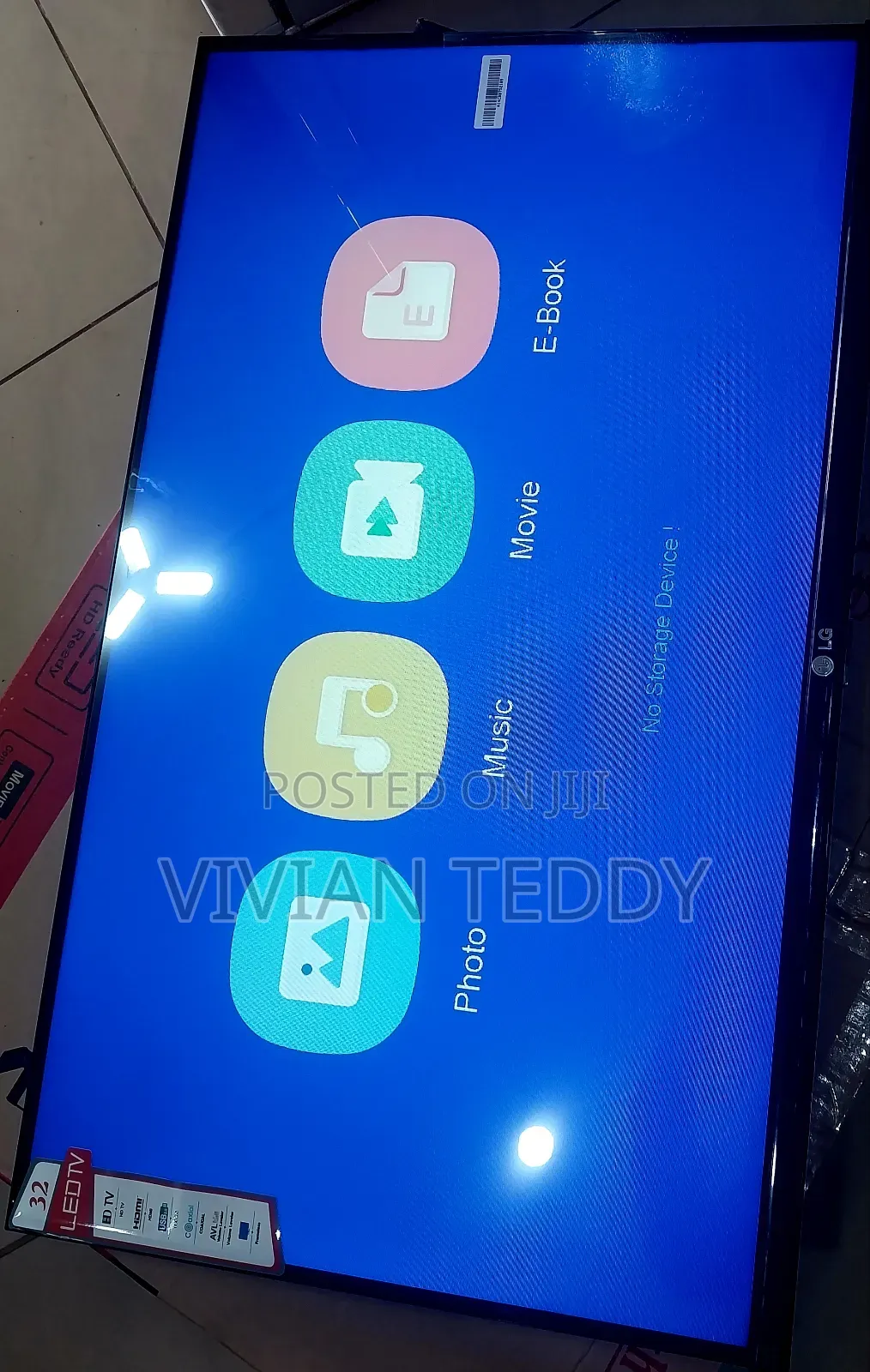32 Tv Lg Flat Screen in Agood Condition