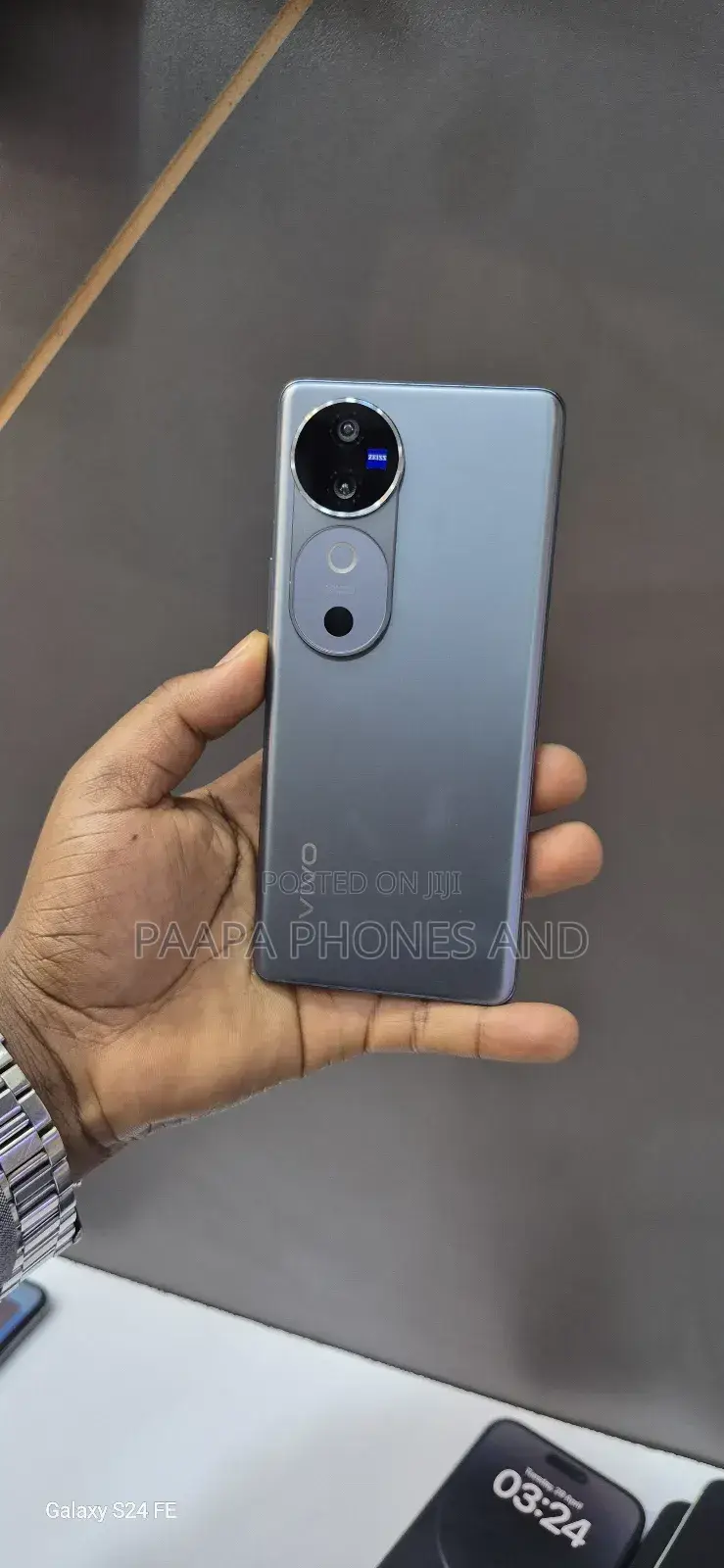 Vivo V40 5G 256 GB Gray