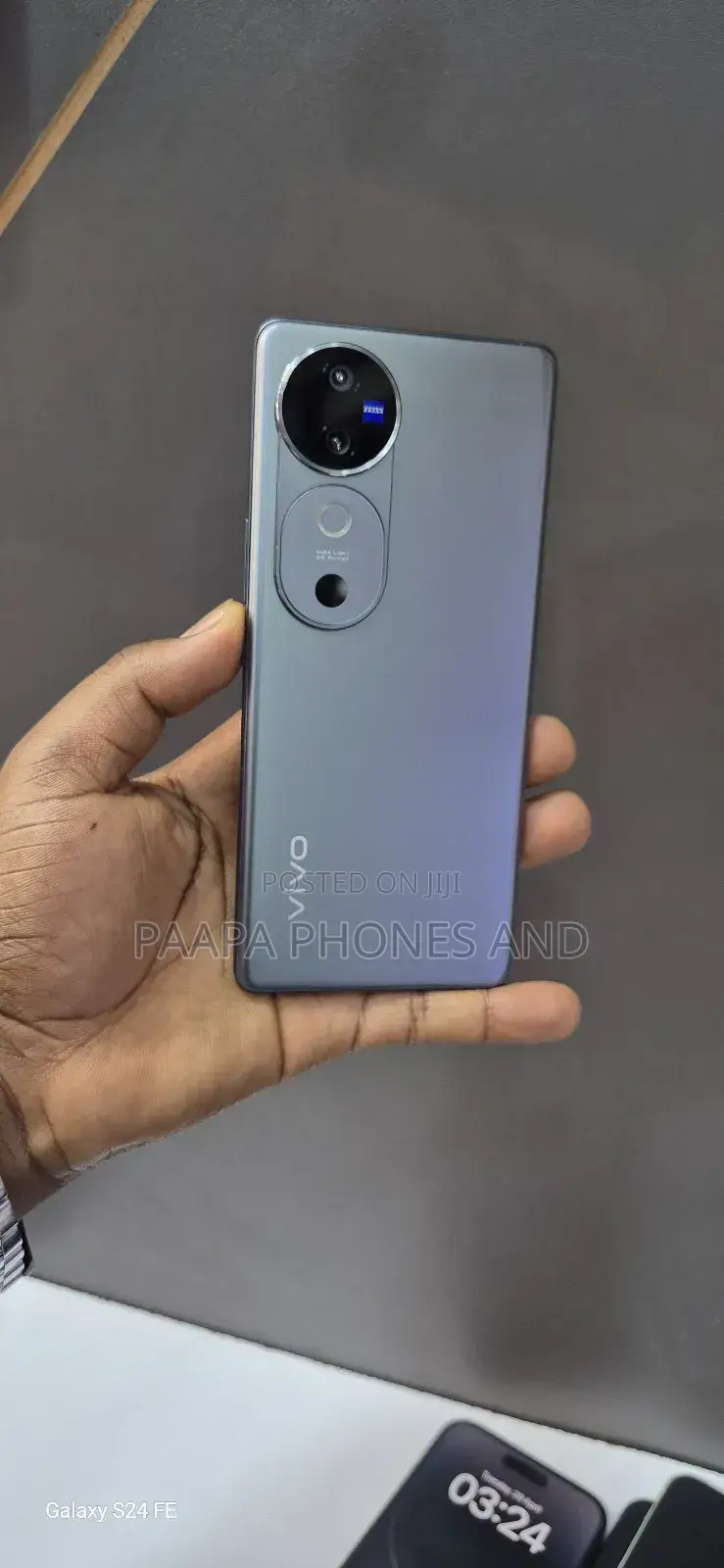 Vivo V40 5G 256 GB Gray