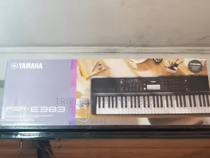 Piano Yamaha Psre383