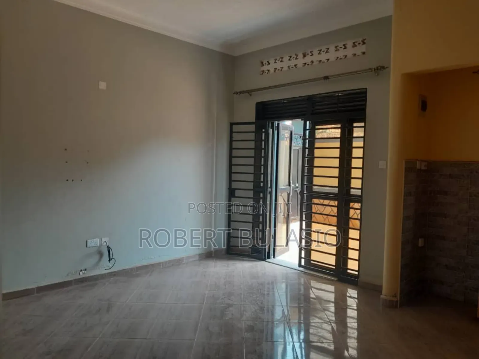 1bdrm House in Kira for rent