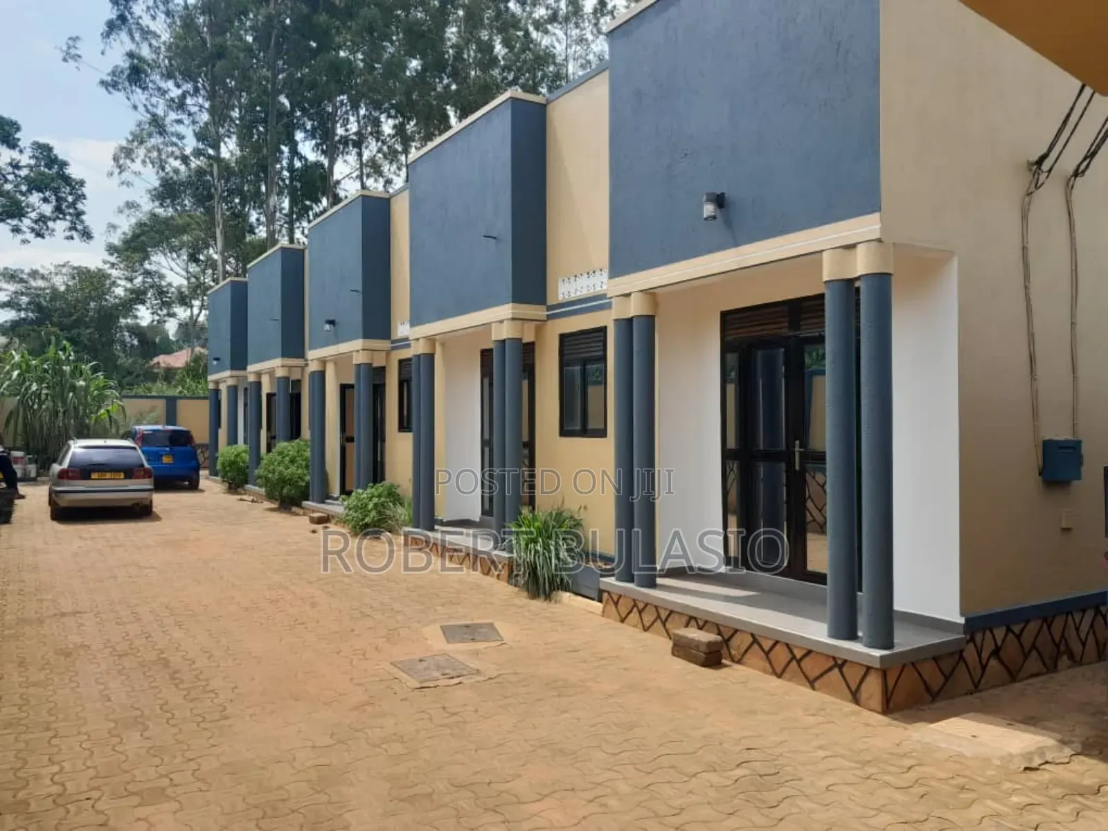 1bdrm House in Kira for rent