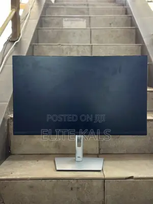 27 Inches Monitor