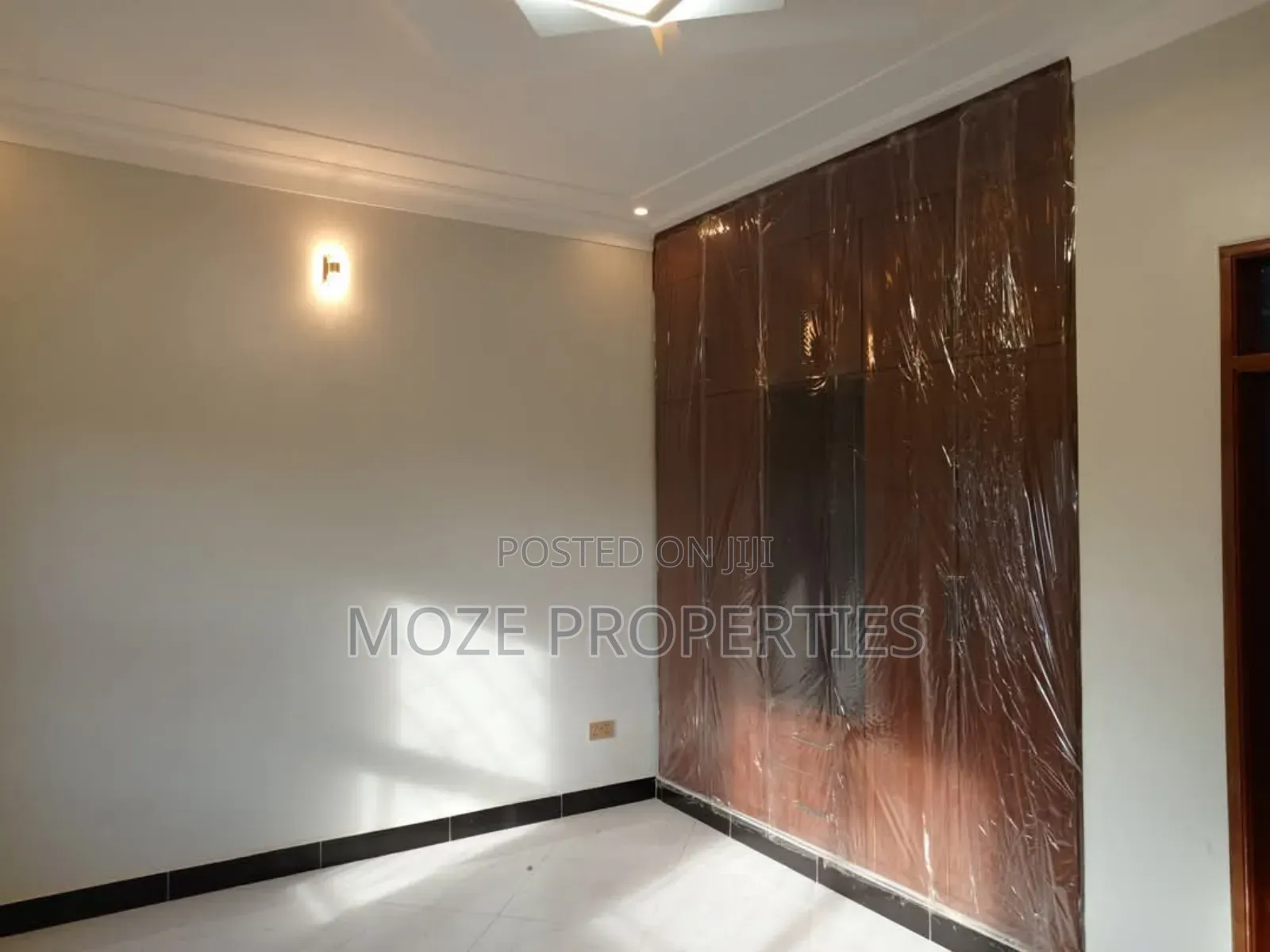 4bdrm Bungalow in Namugongo Sonde., Central Division for rent