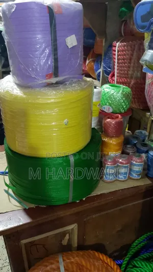 Pp Strings And Pet Straps / Nyron Ropes
