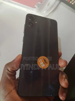 Samsung Galaxy A05 64 GB Black