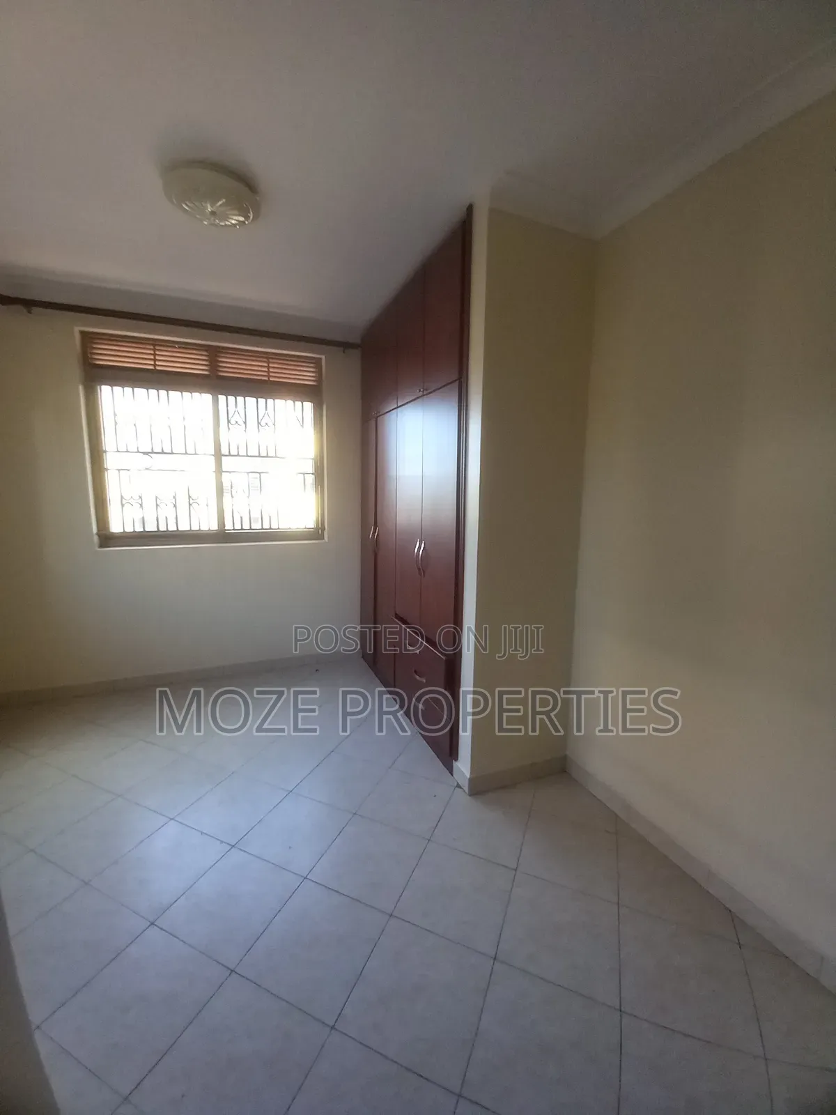 2bdrm Bungalow in Kyaliwajala Kira., Central Division for rent
