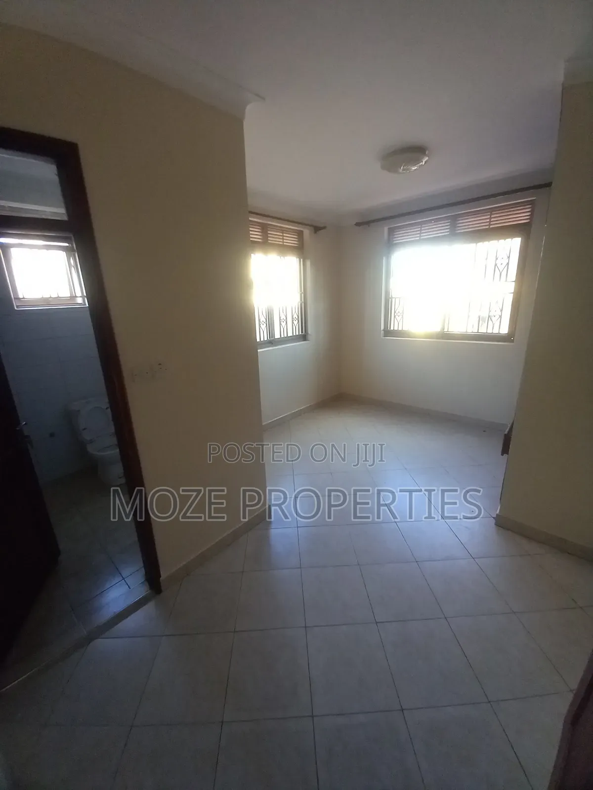 2bdrm Bungalow in Kyaliwajala Kira., Central Division for rent