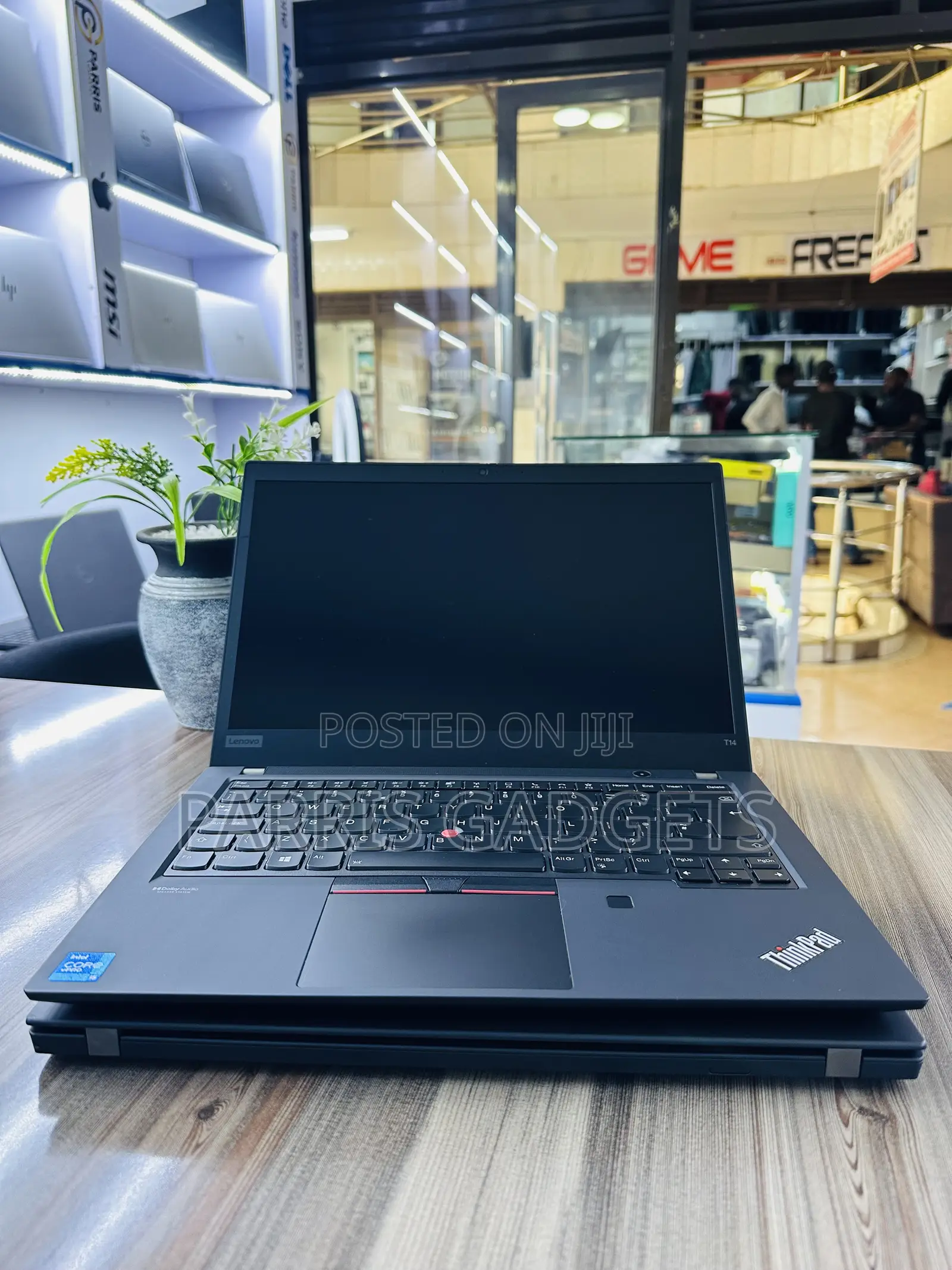 Laptop Lenovo ThinkPad T14 16GB Intel Core I5 SSD 512GB