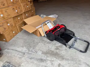 Manual Push Lawnmower/ Grass Cutter