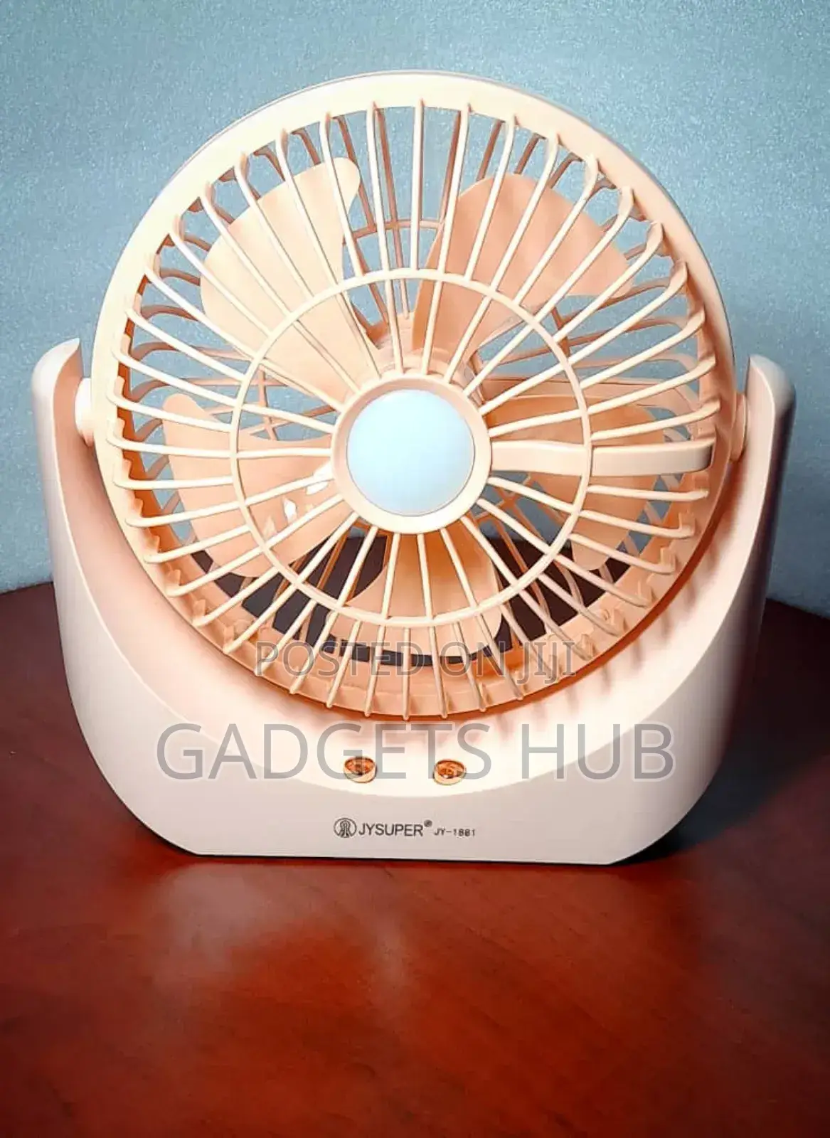 3-in-1 Battery Fan Portable Rechargeable Mini Fan
Electric