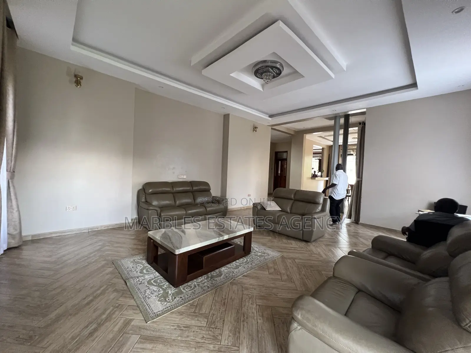 Furnished 5bdrm Villa in Kulambiro, Central Division for sale