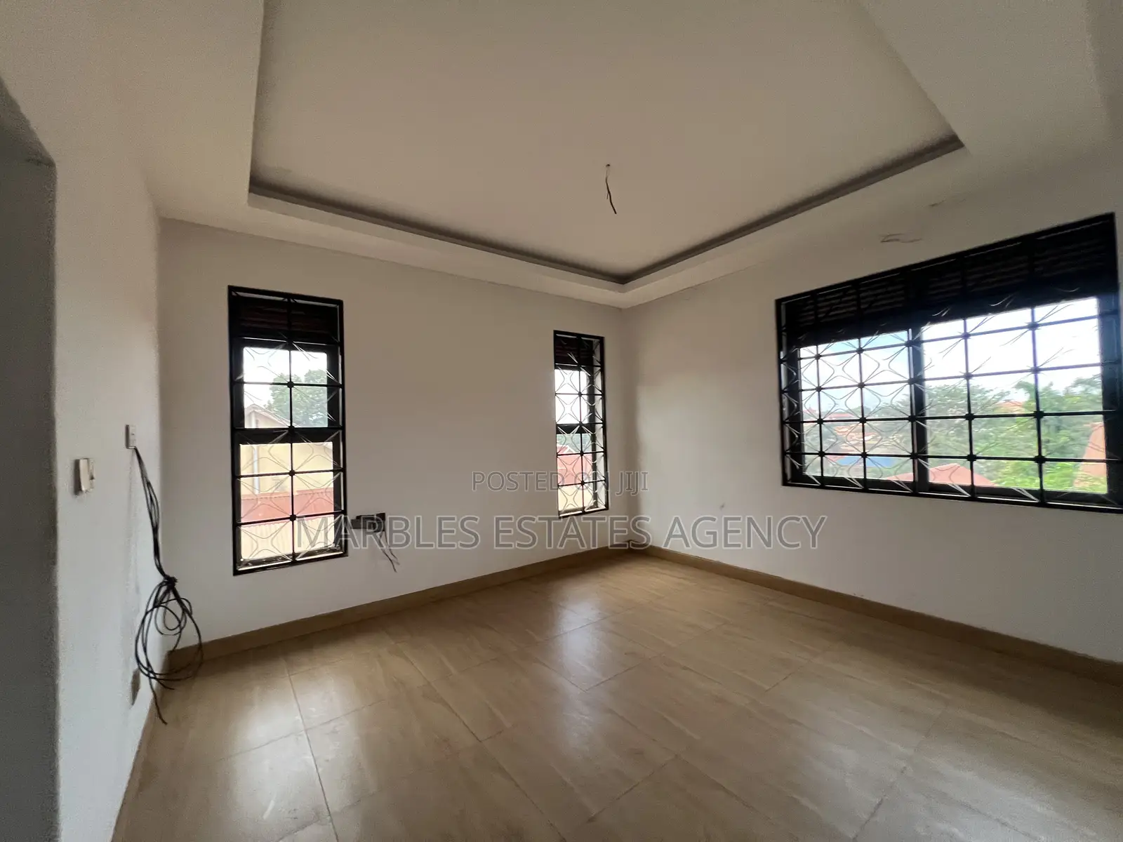 5bdrm House in Kigowa, Central Division for sale