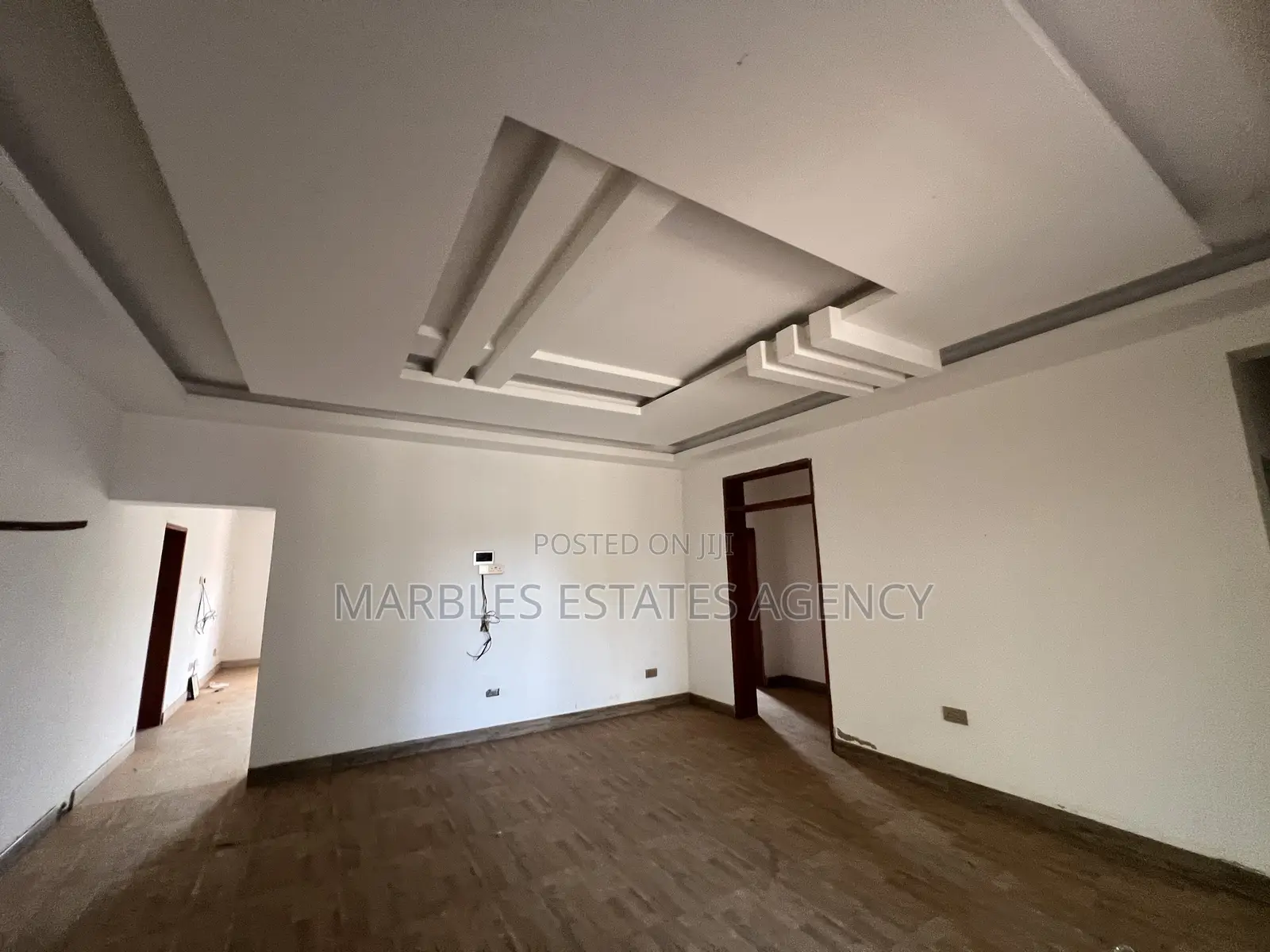 5bdrm House in Kigowa, Central Division for sale