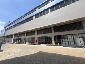 Warehouse and Showroom for Rent in at Industrial Area.