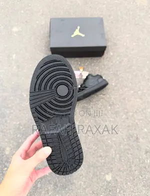 Original Triple Black Nike Air Jordan 1 Low Sneakers
