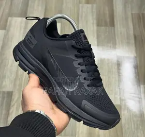 Black Nike Air Zoom Structure 17 Trainer Running Sneakers