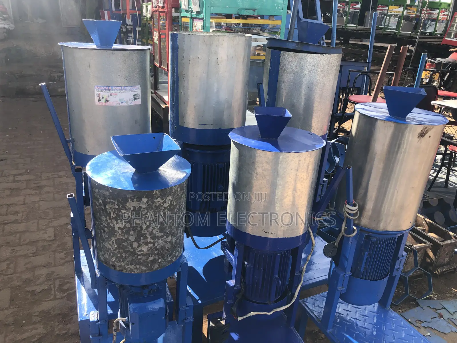 Gnuts, Odi, Kiboli Grinding and Manufacturing Machine