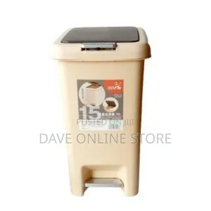 Plastic Pedal Bin Living Room Kitchen Trash Can