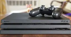 Playstation 4 Pro Jailbreaked 1tb, 25 Games 2 Controllers