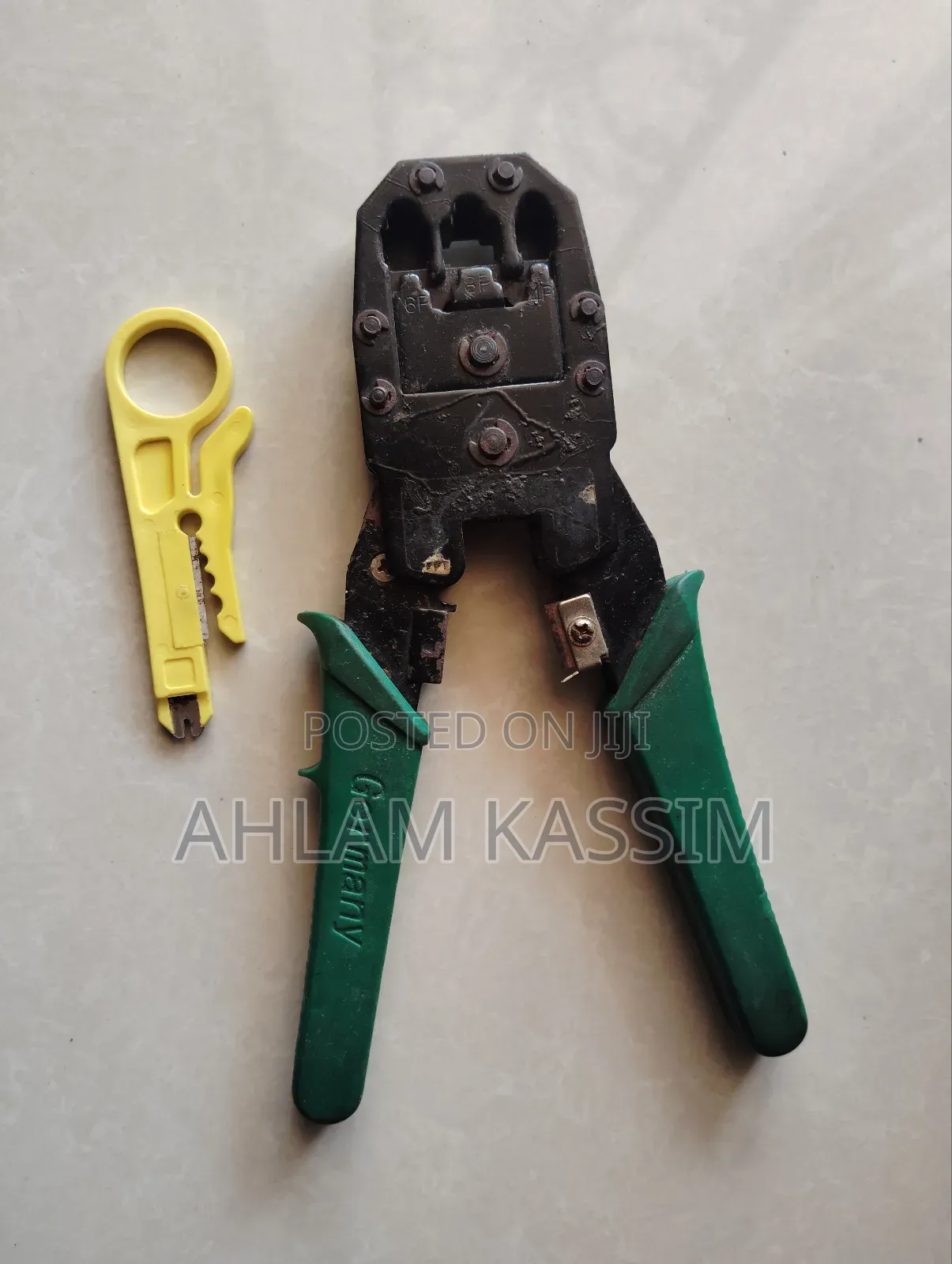 3in1 Crimping Tool for Cuts, Strips, Crimps Rj45, Rj11 Rj12