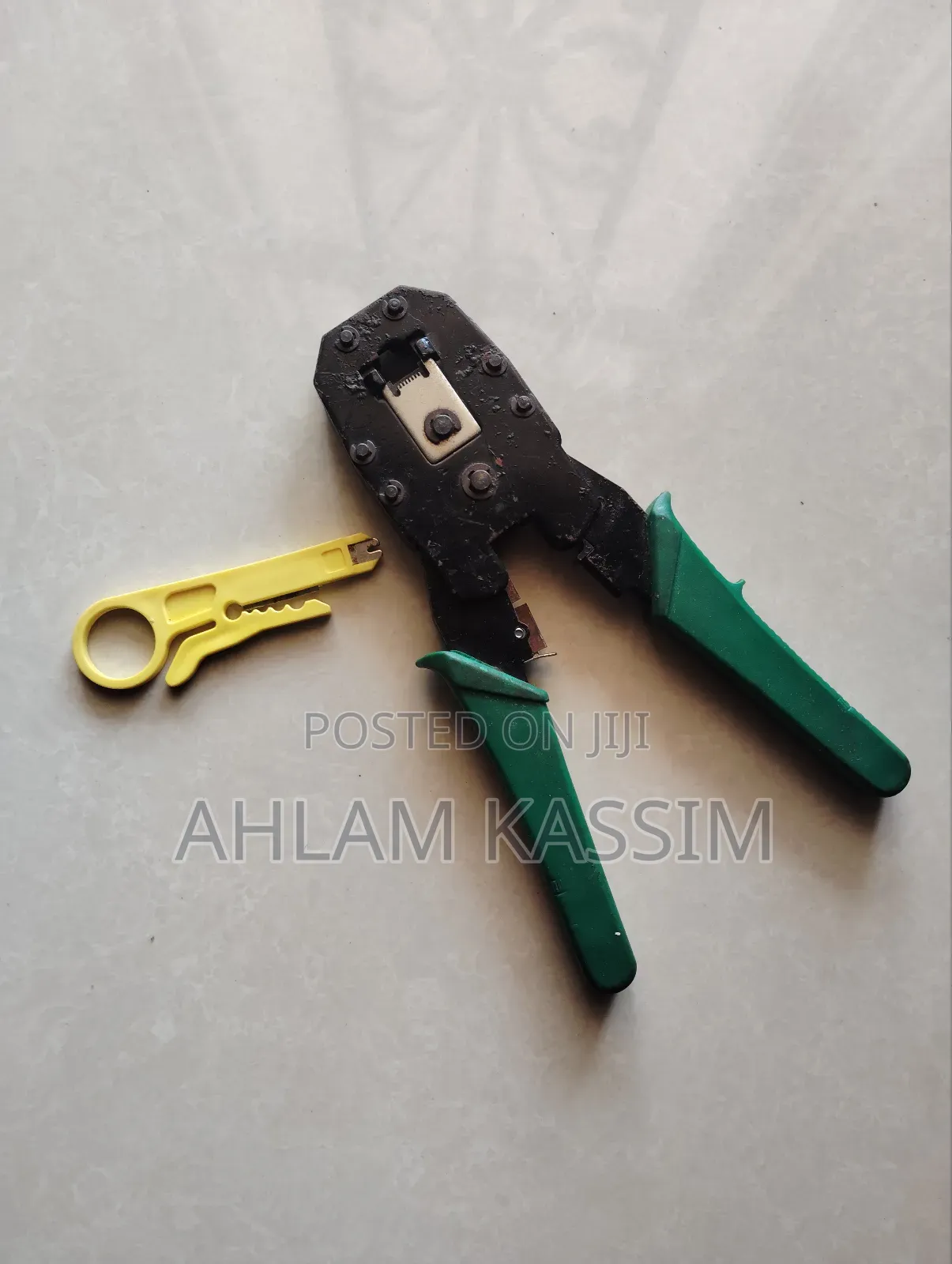 3in1 Crimping Tool for Cuts, Strips, Crimps Rj45, Rj11 Rj12