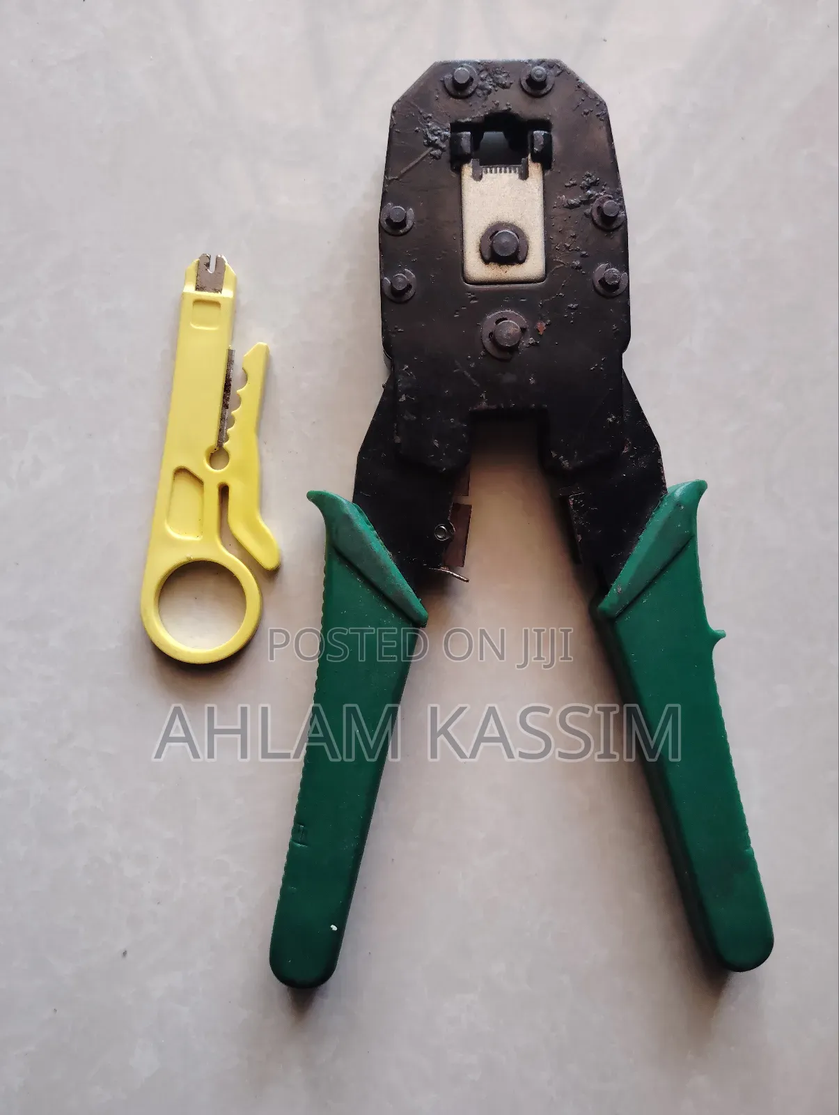 3in1 Crimping Tool for Cuts, Strips, Crimps Rj45, Rj11 Rj12