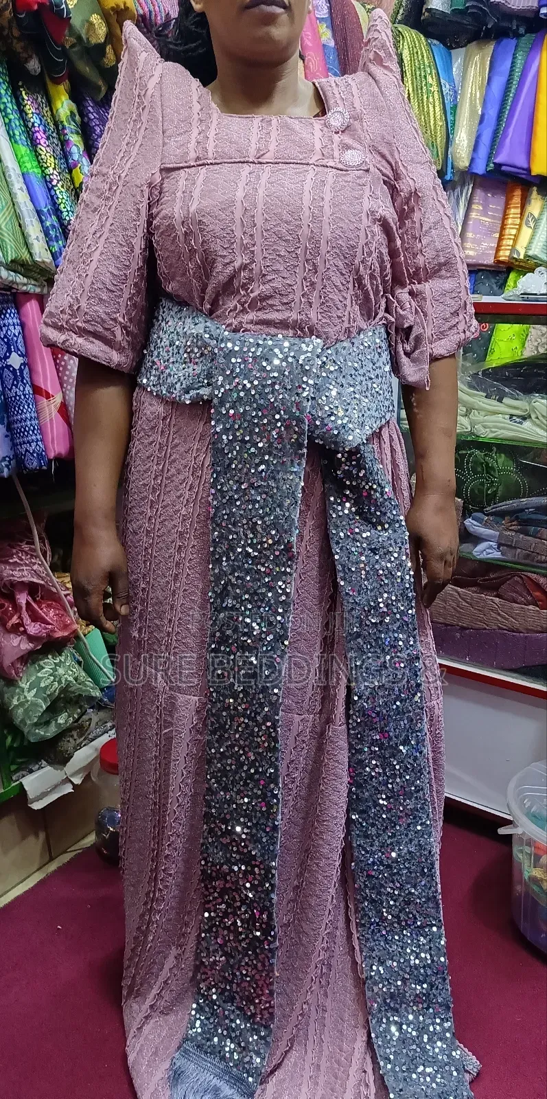 Mondi Ready Made Corporate Gomesi