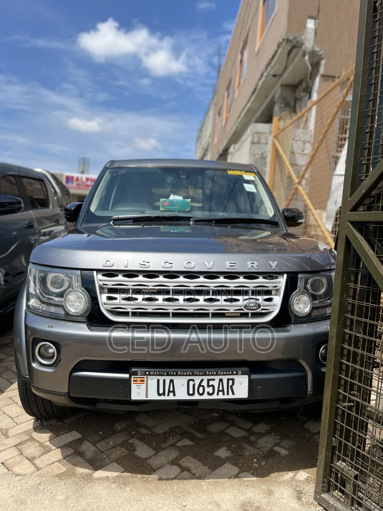 Land Rover Discovery 2015 Black