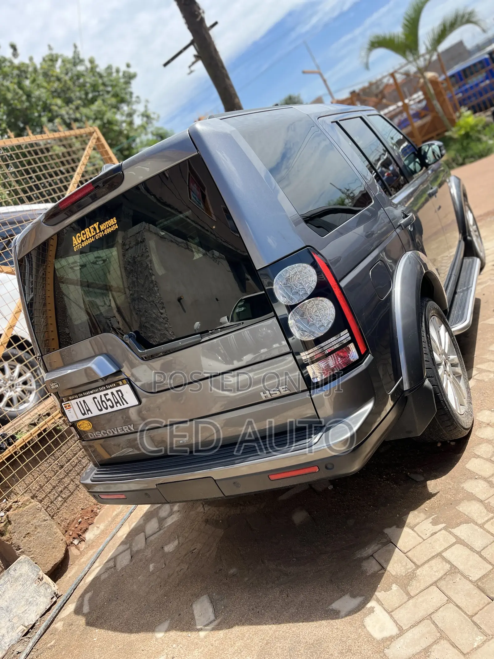 Land Rover Discovery 2015 Black