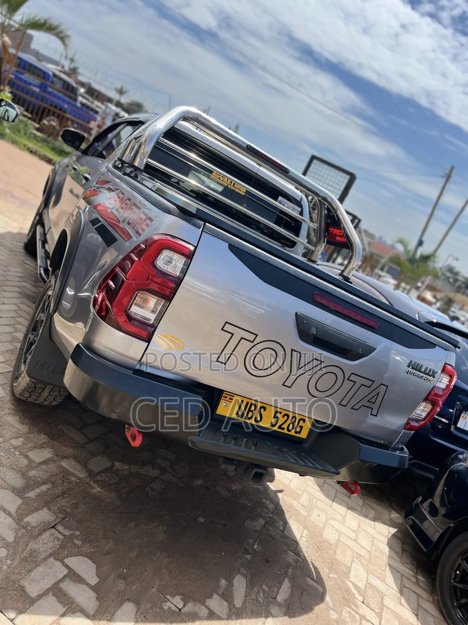 Toyota Hilux 2019 Silver
