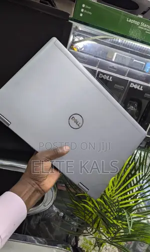 Laptop Dell Latitude 7420 16GB Intel Core I7 SSHD (Hybrid) 512GB