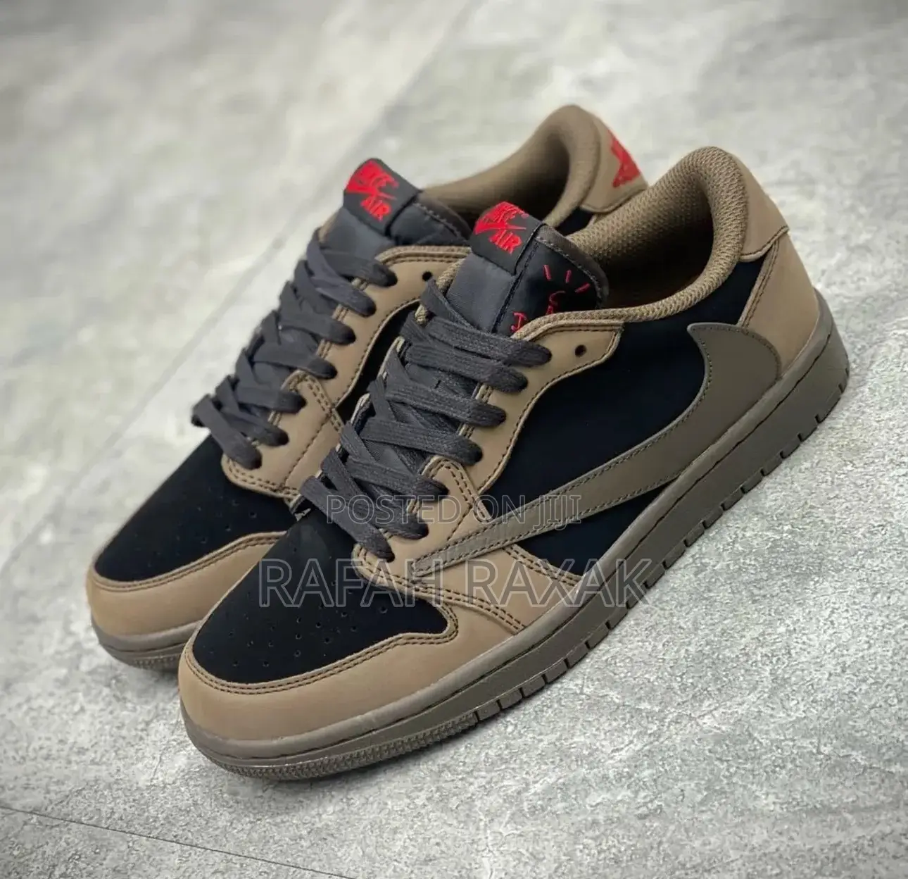 Nike Air Jordan 1 X Cactus Jack Travis Scott Low Cut Sneaker