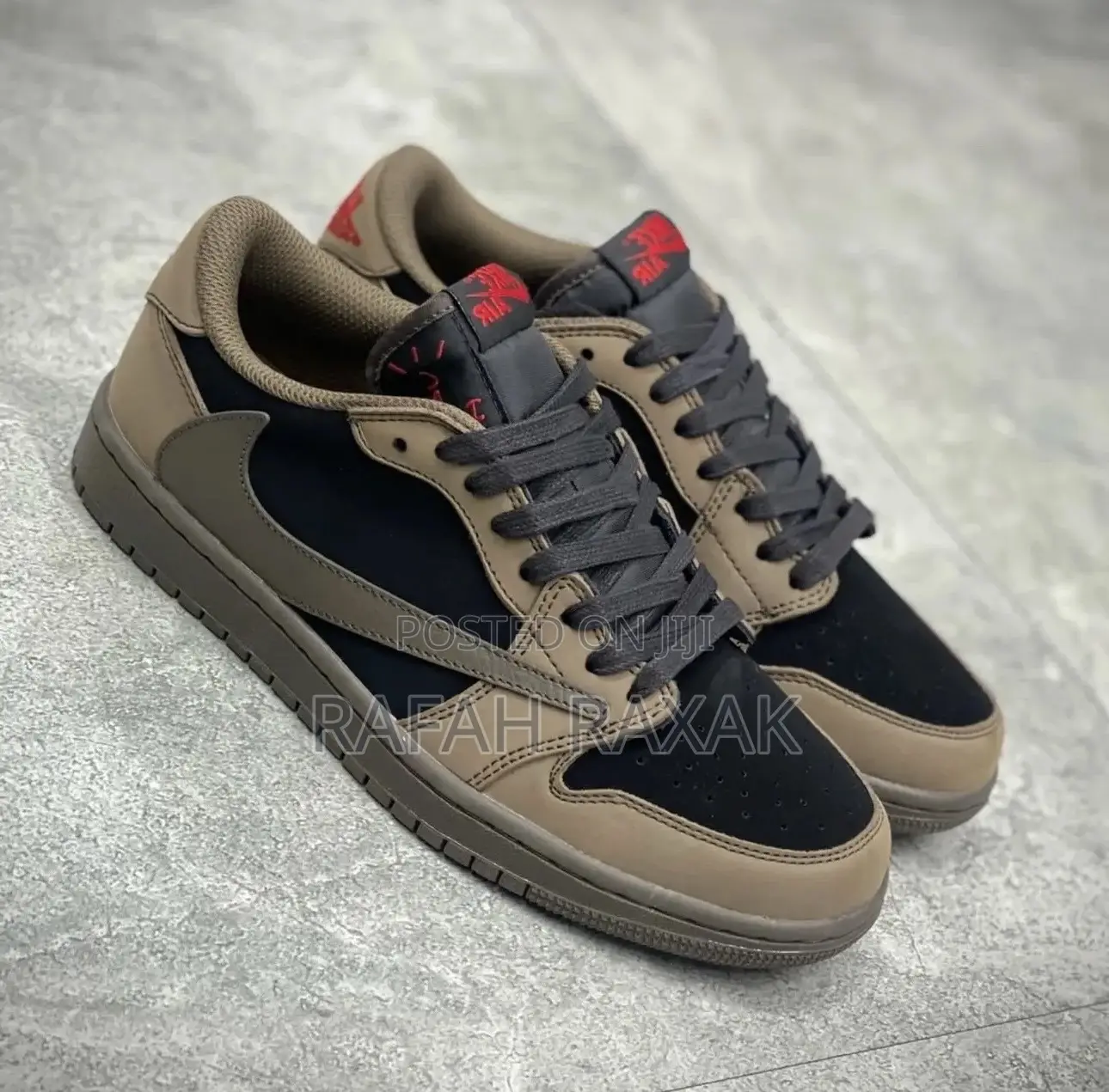 Nike Air Jordan 1 X Cactus Jack Travis Scott Low Cut Sneaker