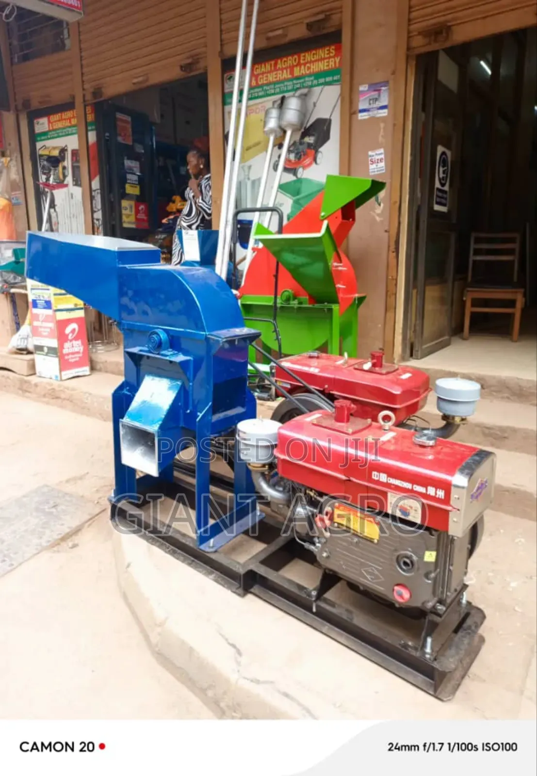 Feed Mill Machine With 20hp Engine