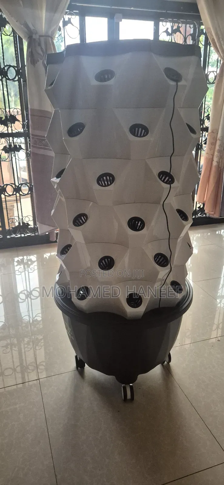 Hydrophonic Tower, Grow Plants Indoor, Free Oxygen,