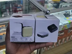 M11 Tricolor Lamp Led Video Light
.