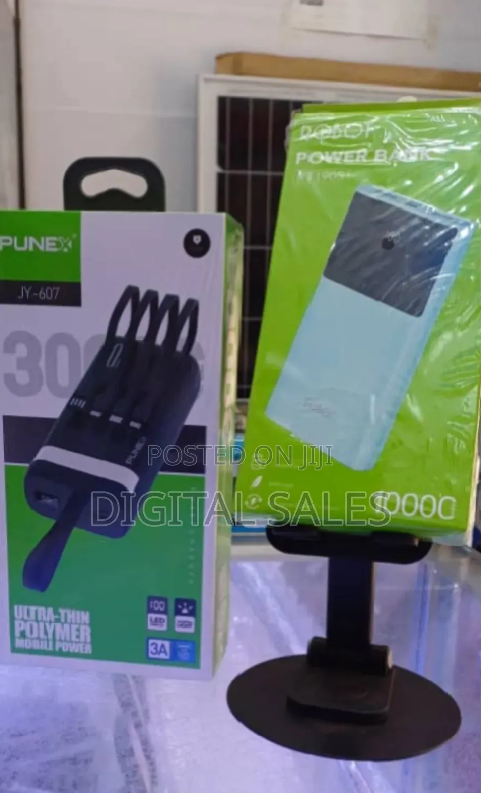 Dobof" Brand Power Bank With a Capacity of 10000mah