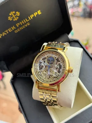 Golden Patek Philippe Geneva Classy Wrist Watch at Cut Price