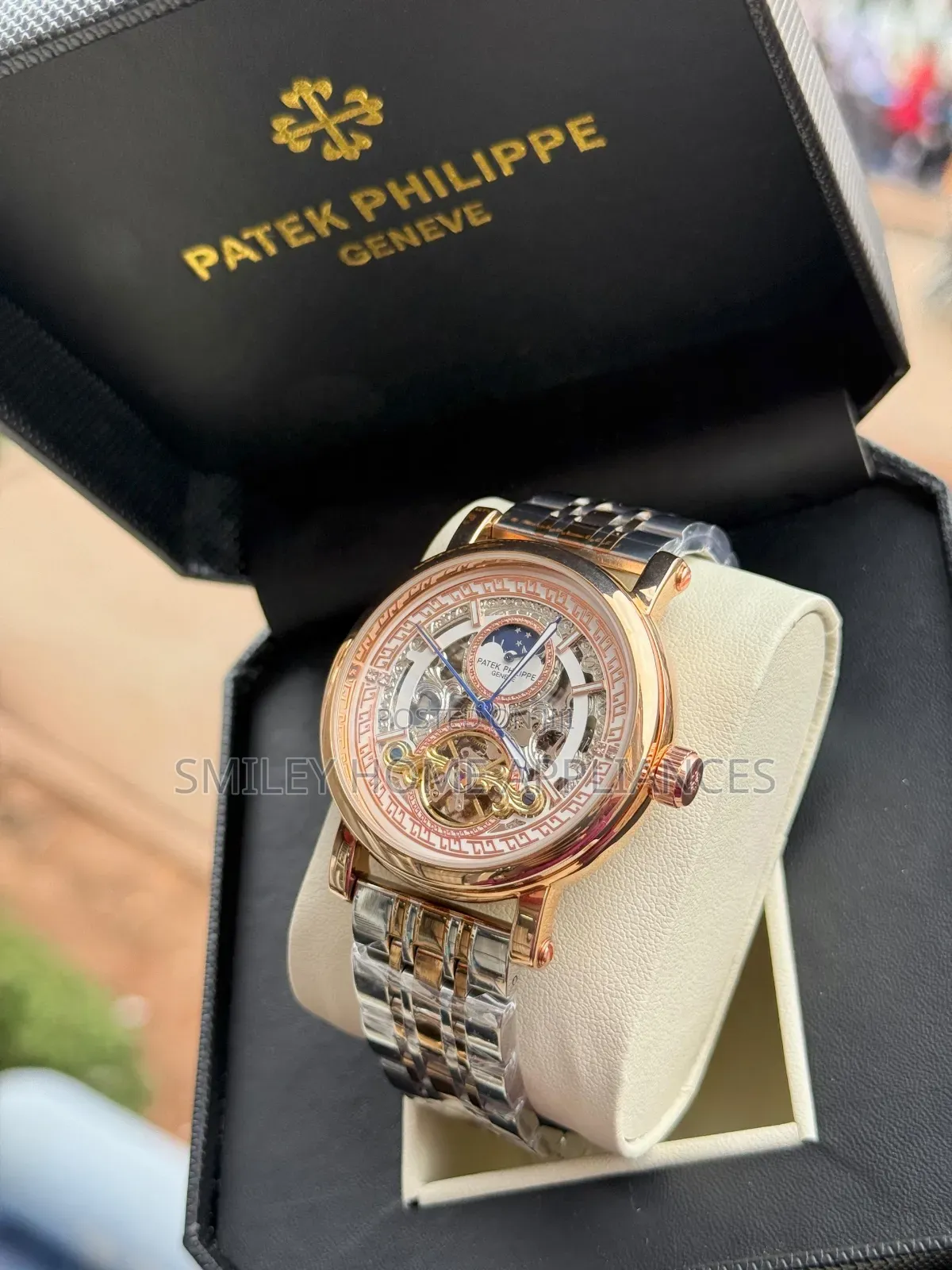 Silver Strapped Original Patek Phillipe Wrist Gift Box Watch
